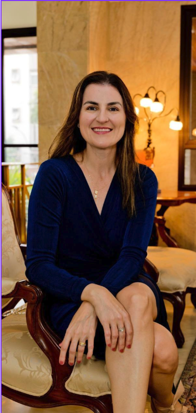 Dra. Bárbara Linhares
